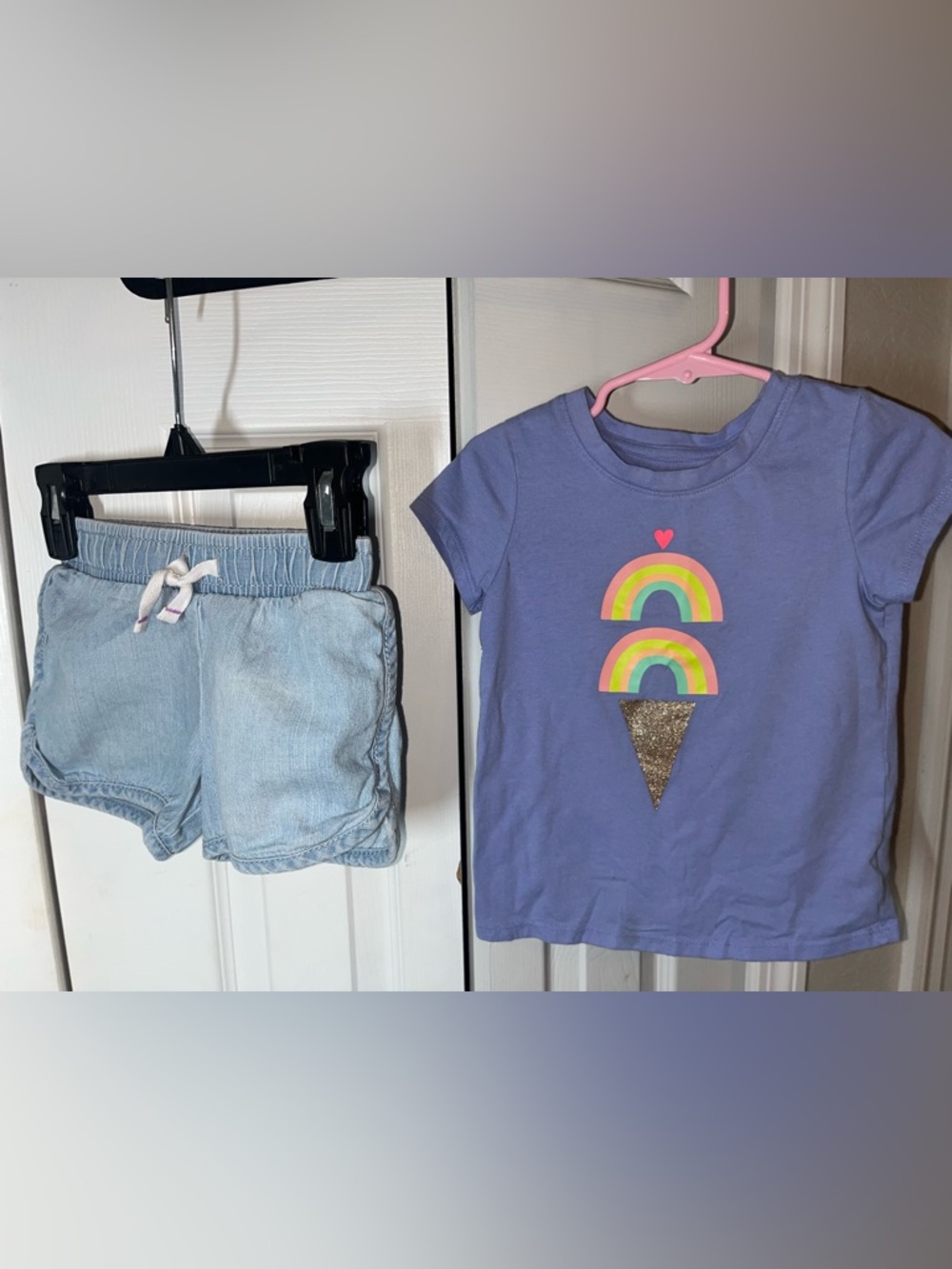 Cat & Jack toddler girls tshirt & Jean shorts bundle size 4T